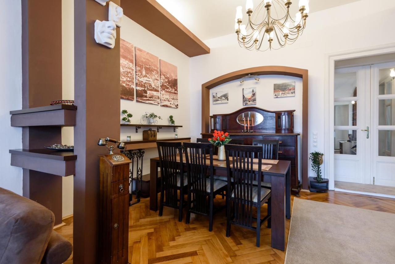 Old Town Story House Daire Braşov Dış mekan fotoğraf