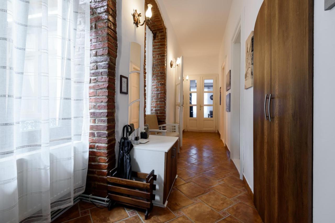 Old Town Story House Daire Braşov Dış mekan fotoğraf